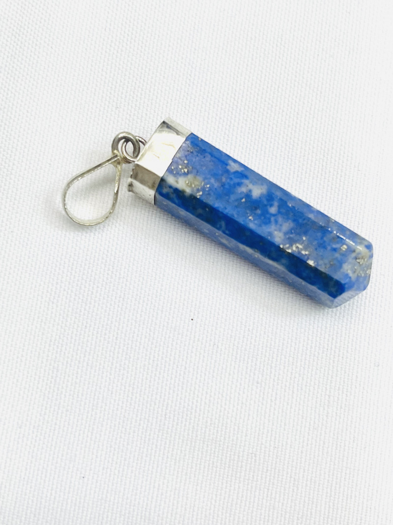 30 Crt Natural Lapis Lazuli Pendant