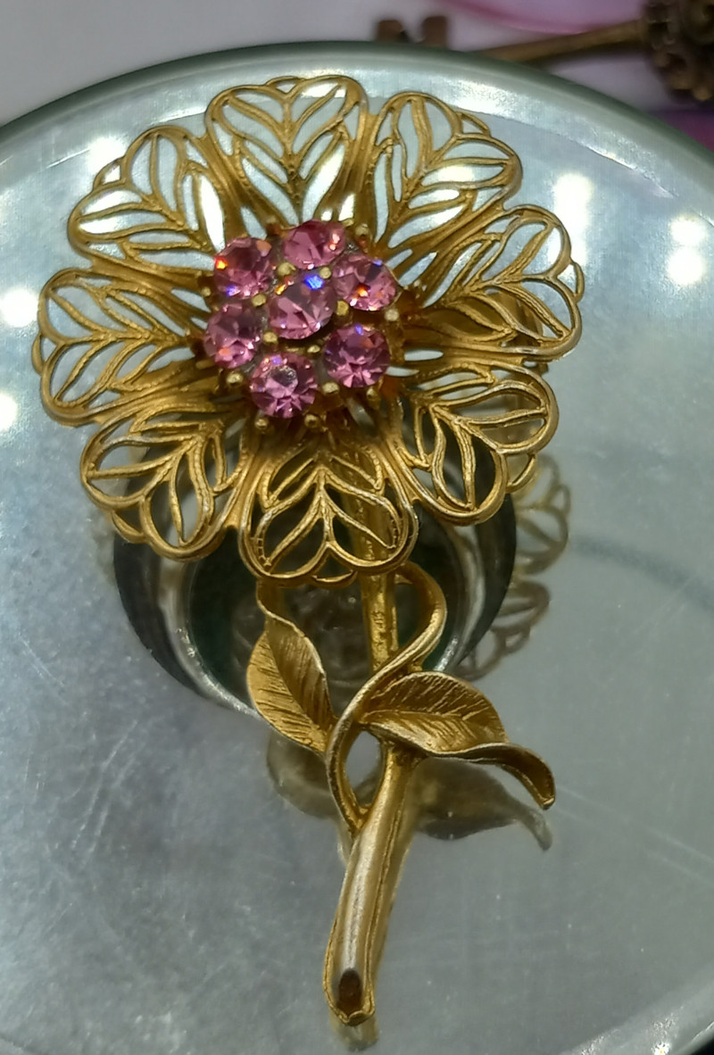VINTAGE PINK RHINESTONE FLOWER BROOCH PIN CIRCA 1950'S VINTAGE
