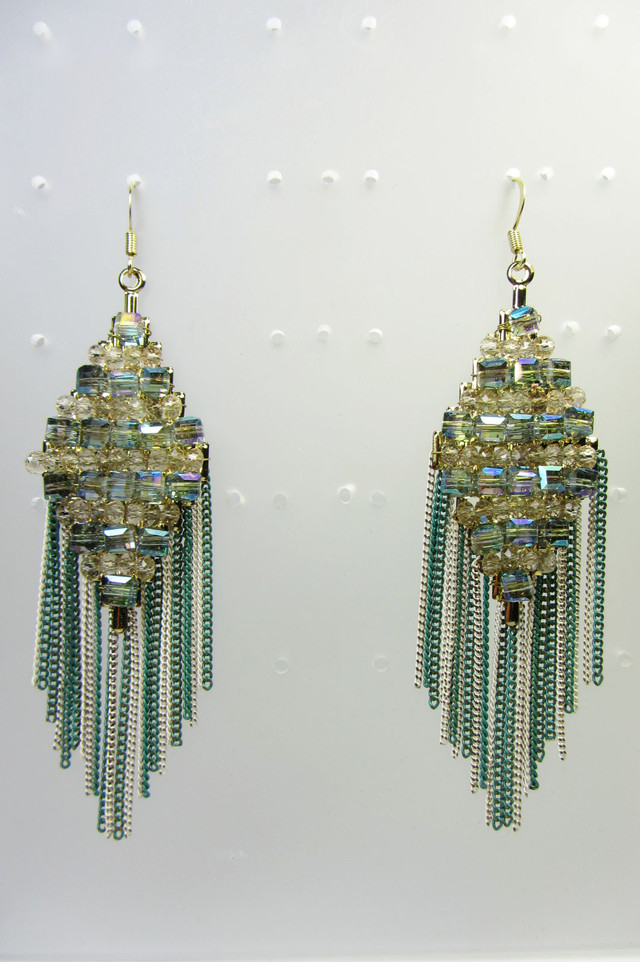 mystic bead earrings for jewellery auction