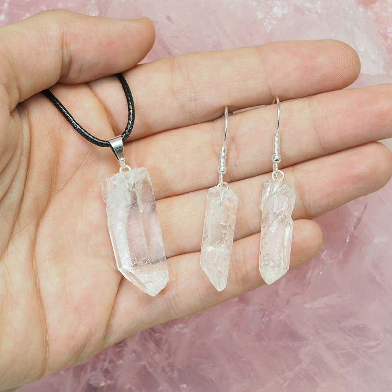 Silver Electroformed Natural Brazilian Rough Quartz Crystal Point Healing Stone Pendant Necklace Silver Electroformed Natural Brazilian Rough Quartz Crystal Point Healing Stone Pendant Necklace