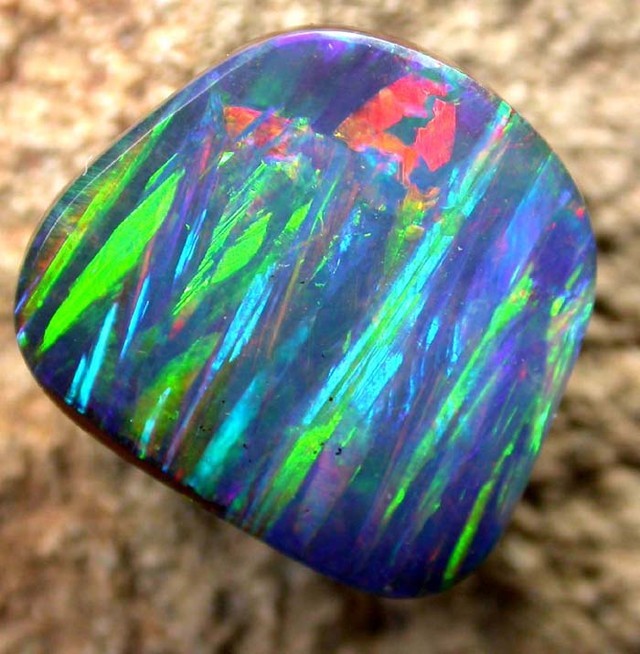 10 Awesome facts About Opals