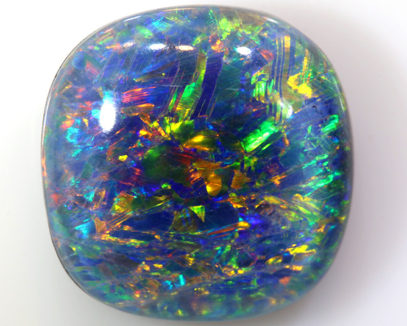 What is the Difference Between an Opal Solid, Doublet and Triplet