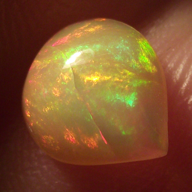 ethiopian opal with crack