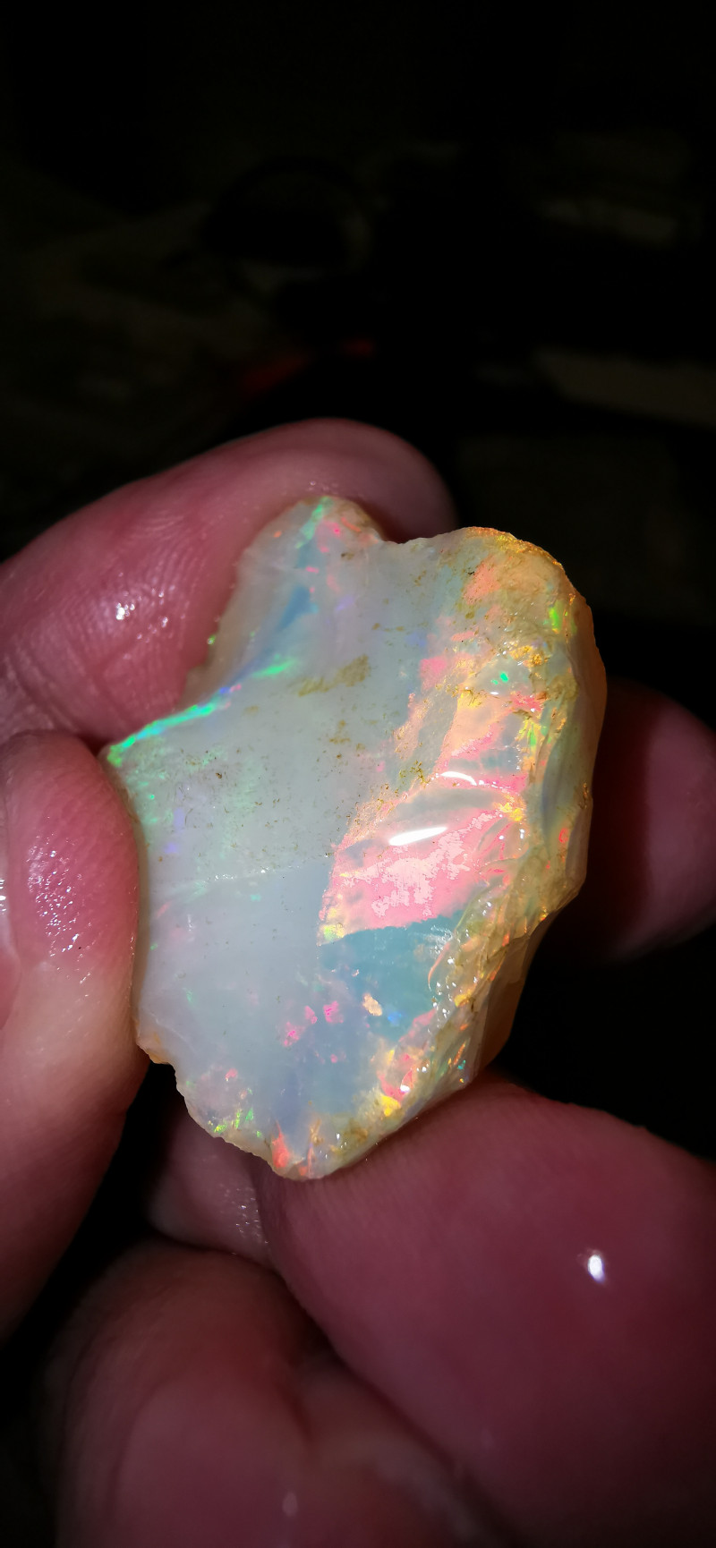 51 CTS BRAZILIAN ROUGH OPAL