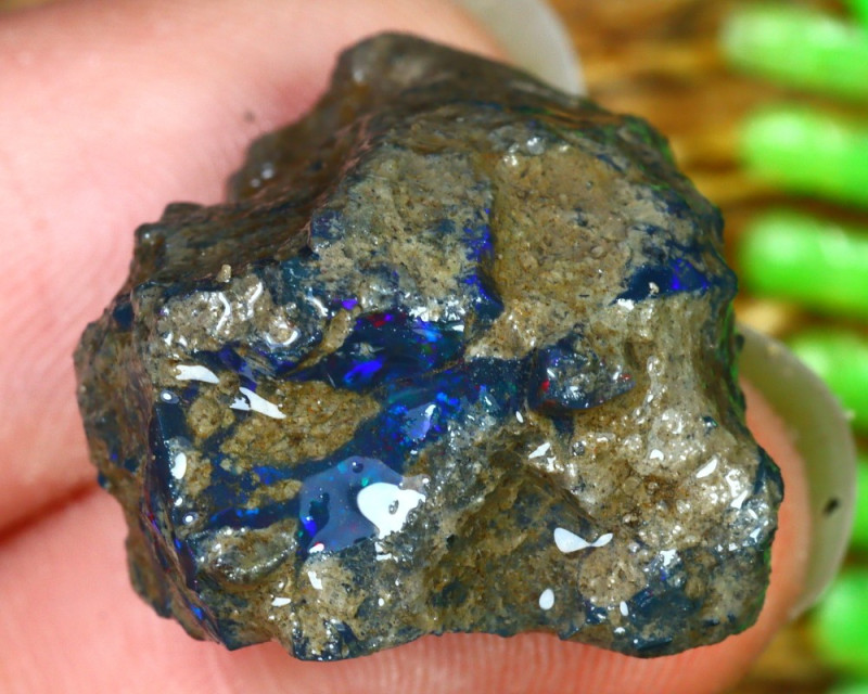 Dark Ethiopian 21.52Ct Rare Dark Ethiopian Matrix