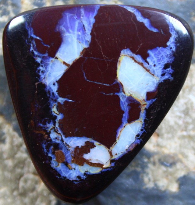 67.80 CTS YOWAH OPAL GREAT PATTERN TOP POLISH STONE