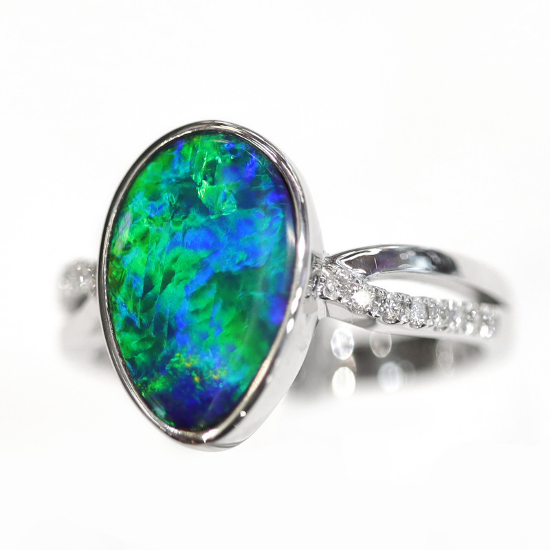 14K GOLD DOUBLET OPAL RING WITH DIAMOND [CR24]