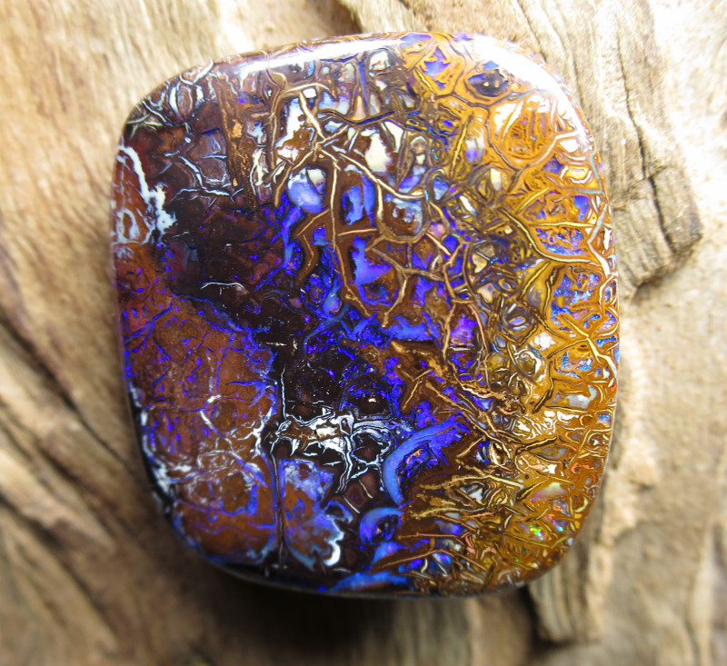 82cts, BOULDER MATRIX OPALQUALITY STONE