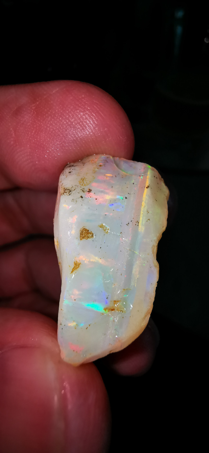 46 CTS BRAZILIAN ROUGH OPAL